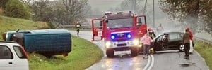 Skoda uderzyła  w auto strażaków - galeria ZDJĘĆ