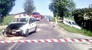 Aż troje rannych  po zderzeniu fiata i opla