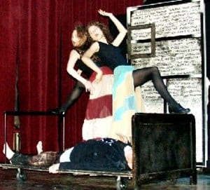 Do Wielopola  zjeżdżają teatry