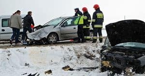 Cztery osoby  ranne w zderzeniu