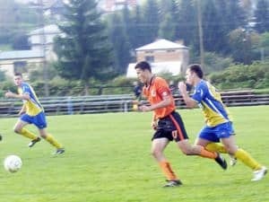 Juniorzy Pogórza zwyciężyli juniorów Strzelca - galeria ZDJĘĆ
