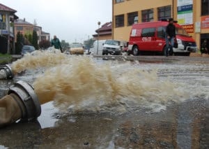 Spustoszenia po przejściu powodzi - galeria ZDJĘĆ i relacja VIDEO