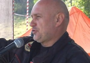 Ksiądz Roman zaprasza na „Moto-jajo”