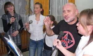 Czy my jeszcze umiemy śpiewać kolędy?