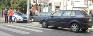 Zostawił auto, poszedł po paliwo