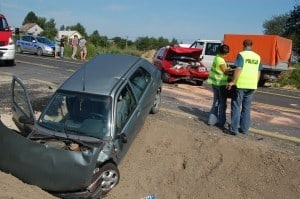 Ford uderzył, kobieta w szpitalu