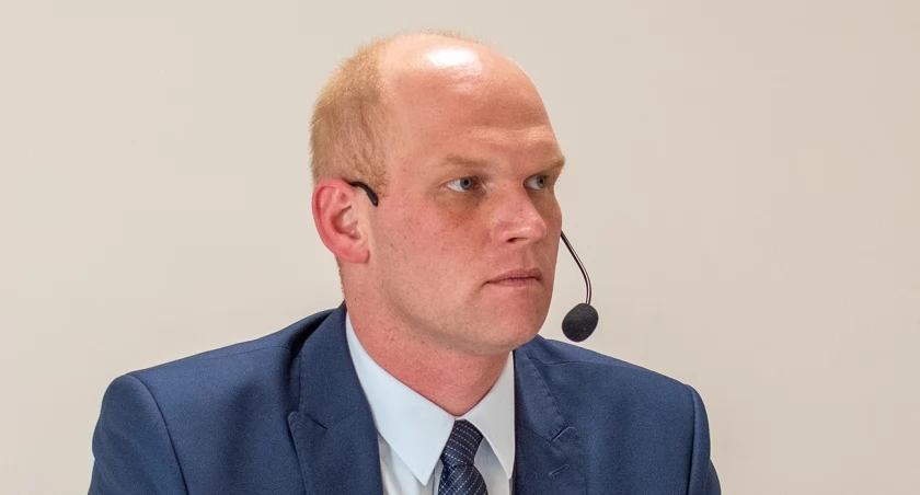 Rada Gminy w Ostrowie nowa ale wójt i przewodniczący ci sami, co przed wyborami