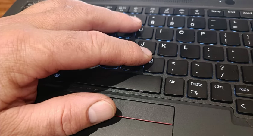 Sędziszów wyciek danych. Burmistrz Kmieć ostrzega, że hakerzy wykradli dane osobowe z serwera sędziszowskiego magistratu. Mogą na nie wziąć chwilówkę