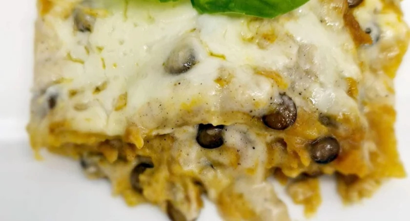 Wegetariańska lasagna a’la bolognese. Nowy hit na Twoim stole