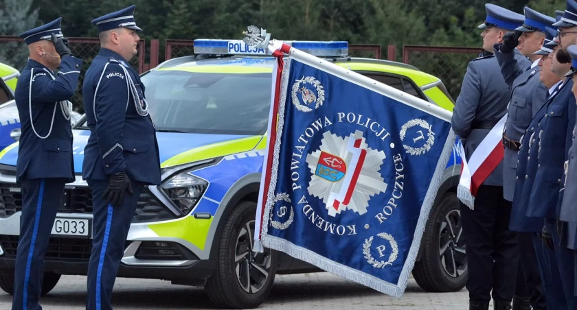 W Ropczycach policjanci obchodzili swoje święto. Awanse dla 27 funkcjonariuszy