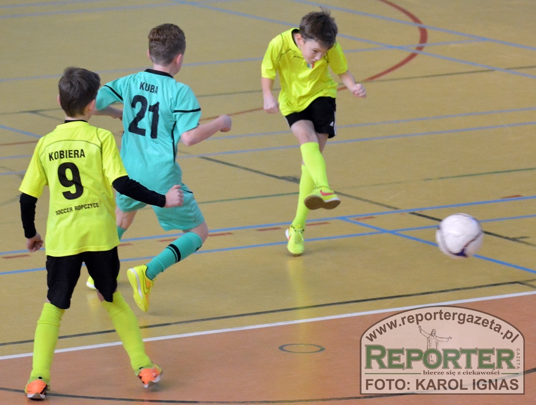 Turniej chłopców z rocznika 2003 w Ropczycach - ZDJĘCIA