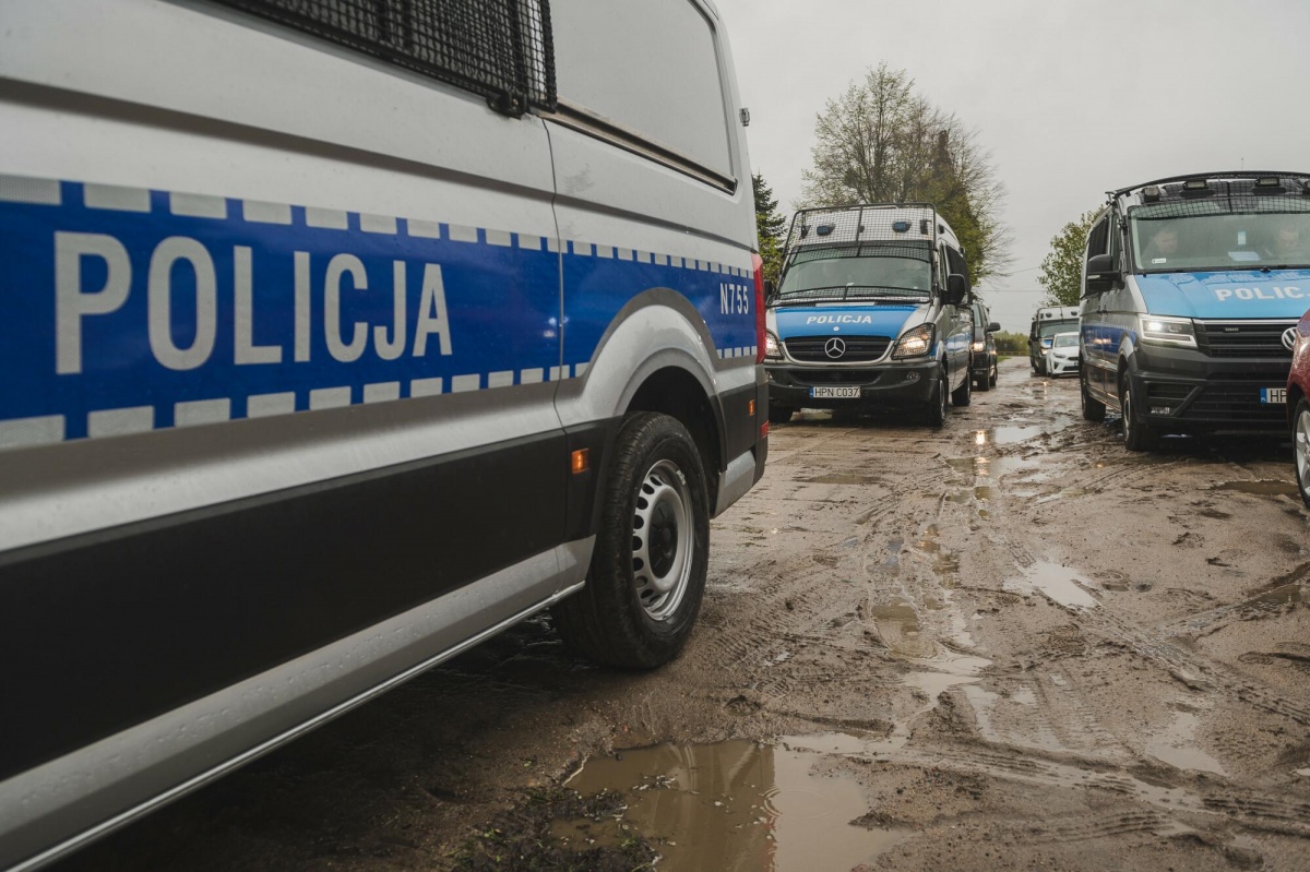 Grupa dywersantów w Ząbkach rozbita przez służby. Ostra akcja policji koło Warszawy