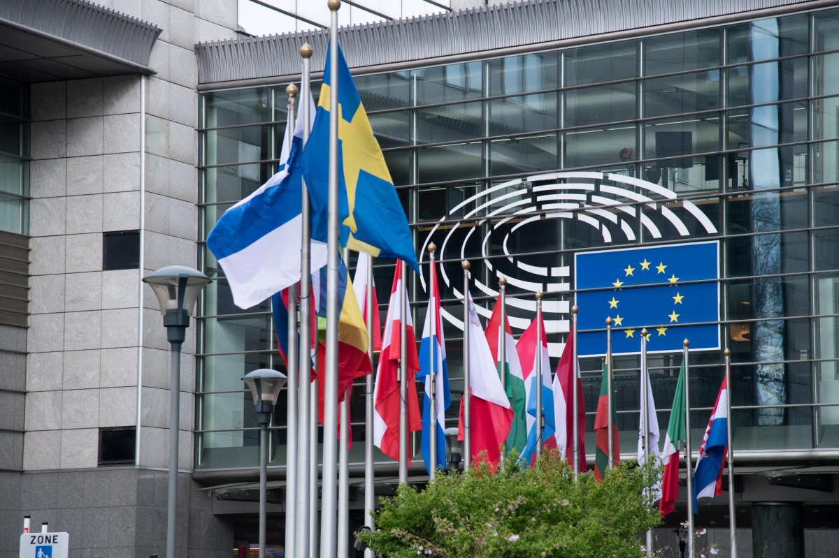 Gospodarka Unii Europejskiej, a interes Chin. Czego możemy się obawiać