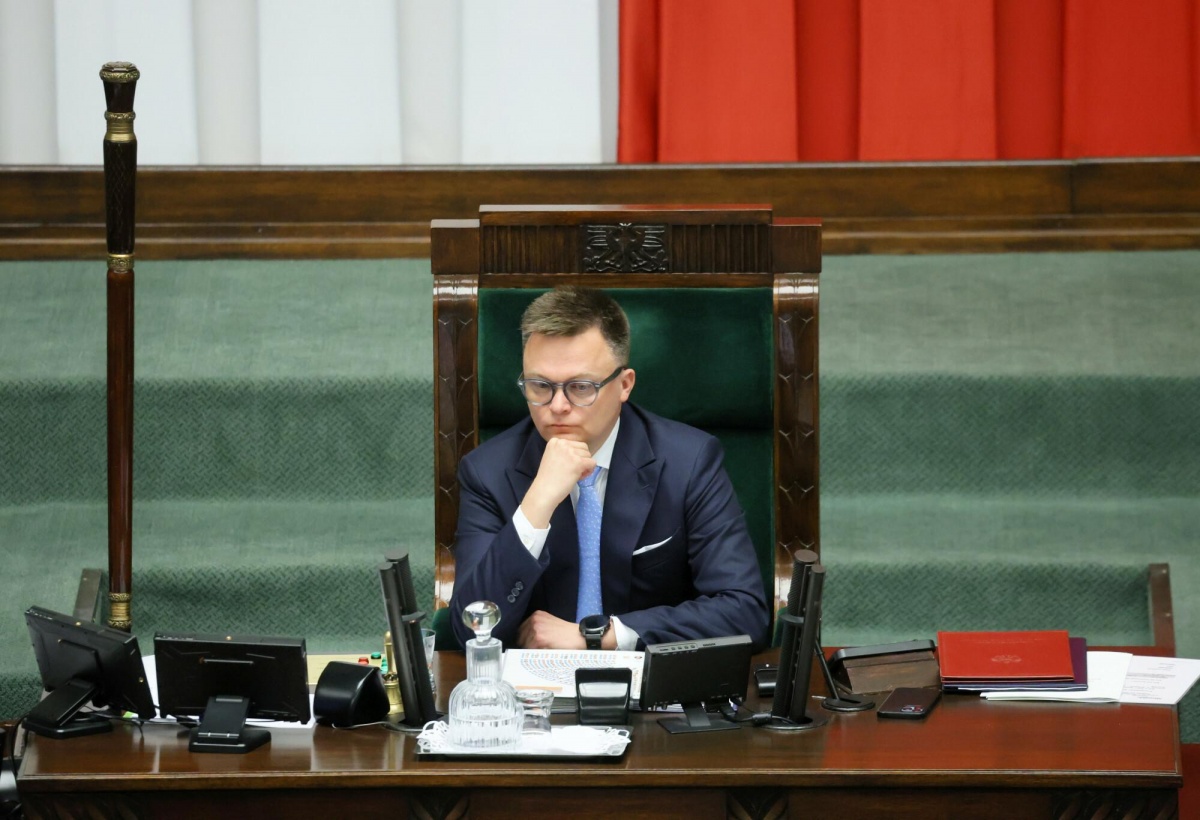 11. posiedzenie Sejmu wznowione po zadymie rolników. Babciowe, bon energetyczny i pożary
