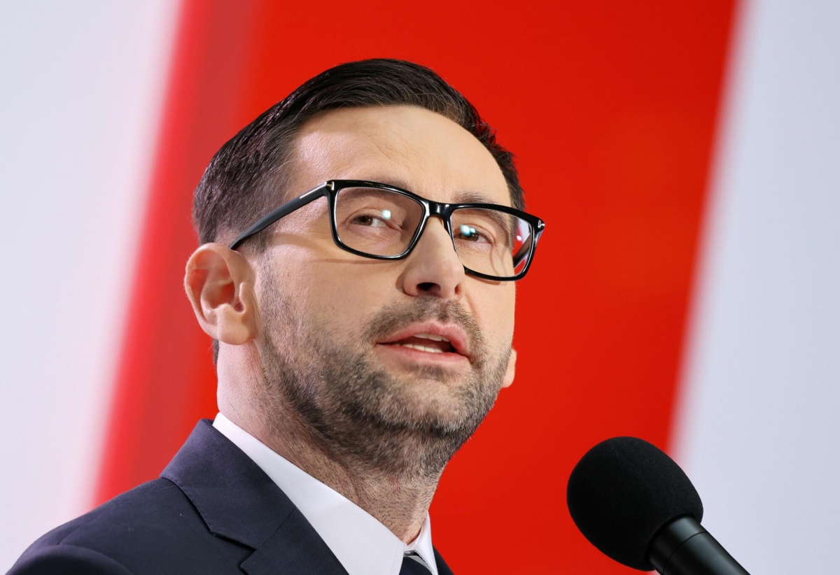 Daniel Obajtek uciekł za granicę. Gdzie jest były szef Orlenu?