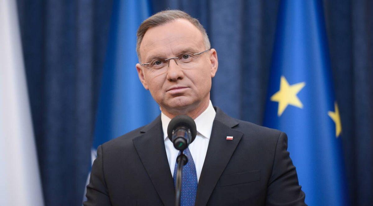 Andrzej Duda ma problem – Polacy żądają pigułki dzień po [sondaż]