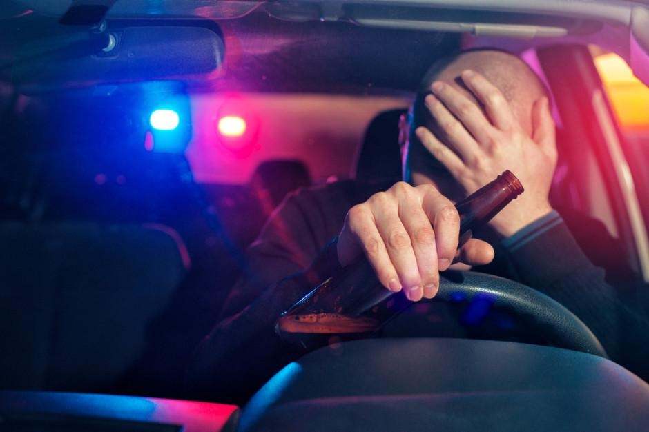 Gniezno: Pijany Ukrainiec potrącił swoje 15-miesięczne dziecko