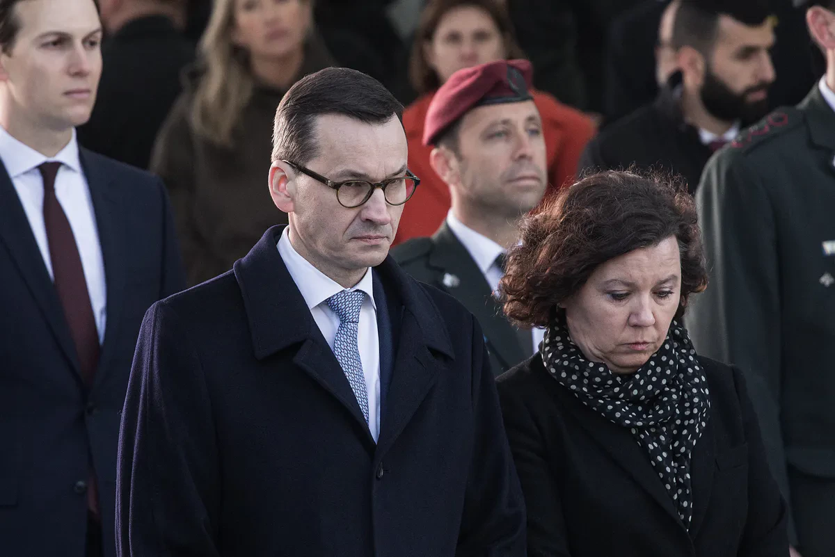 Nowe działki premiera - Morawicki z żoną wydali 3 miliony złotych