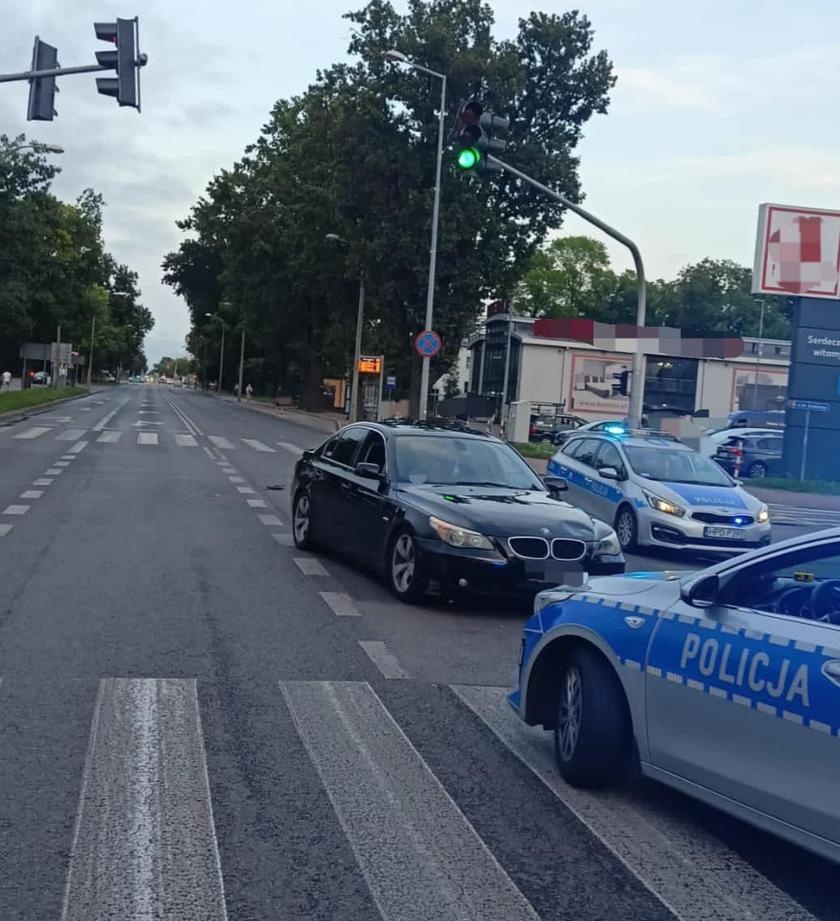 Puławy: wypadek, kierowca potrącił matkę z dzieckiem na pasach