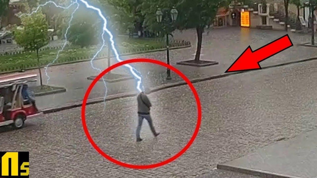 Rozewie: Piorun raził  ludzi! Horror na pomorzu