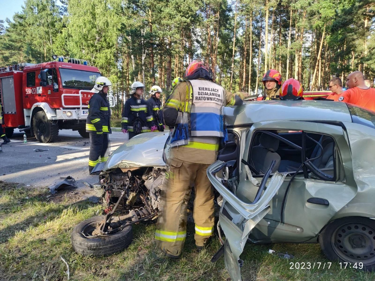 Lubelskie: tragiczny wypadek - nie żyją 3 osoby