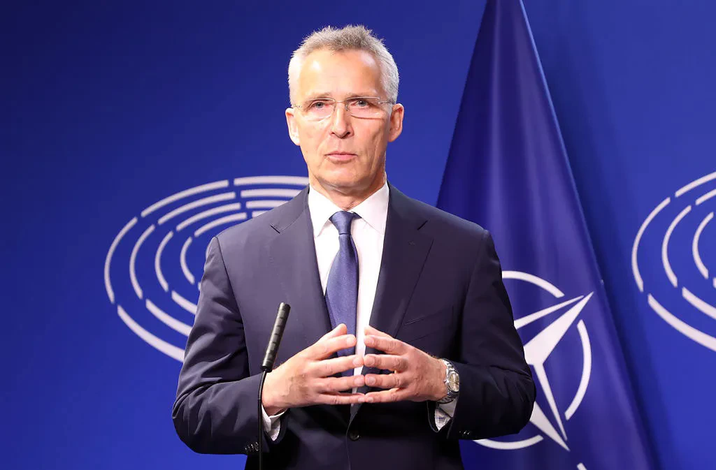 Jens Stoltenberg dalej szefem NATO - przedłużona kadencja