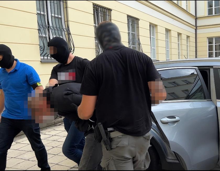 Góral i Lala w rękach policji! Kradli auta hurtowo