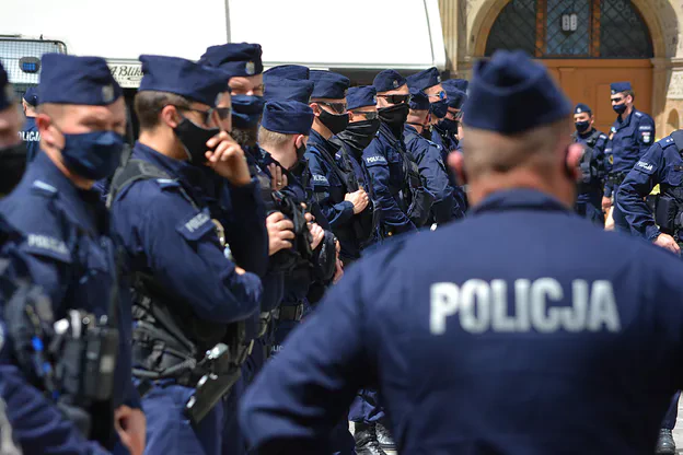 Policja - ogromne braki kadrowe