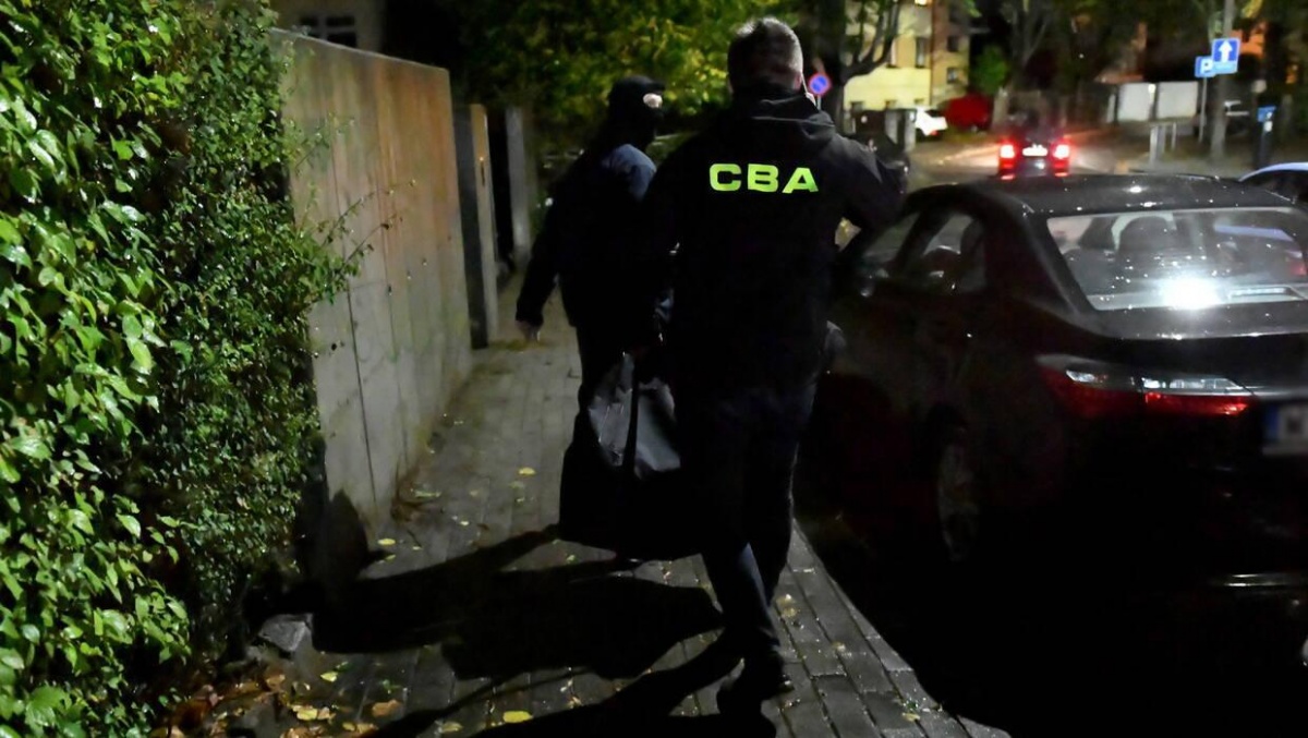 Akcja CBA w Koszalinie. Zatrzymani urzędnicy mieli brać łapówki