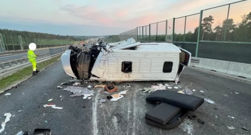 Wypadek na A2 pod Świebodzinem. Lekarze ratują życie 5 osób 
