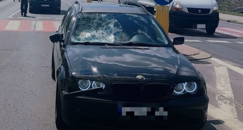 Nastolatka potrąciła dzieci na pasach. Straciła prawo jazdy
