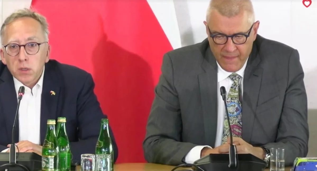 Zespół Giertycha idzie po Bąkiewicza. Będzie interpelacja w sprawie pieniędzy dla narodowców 