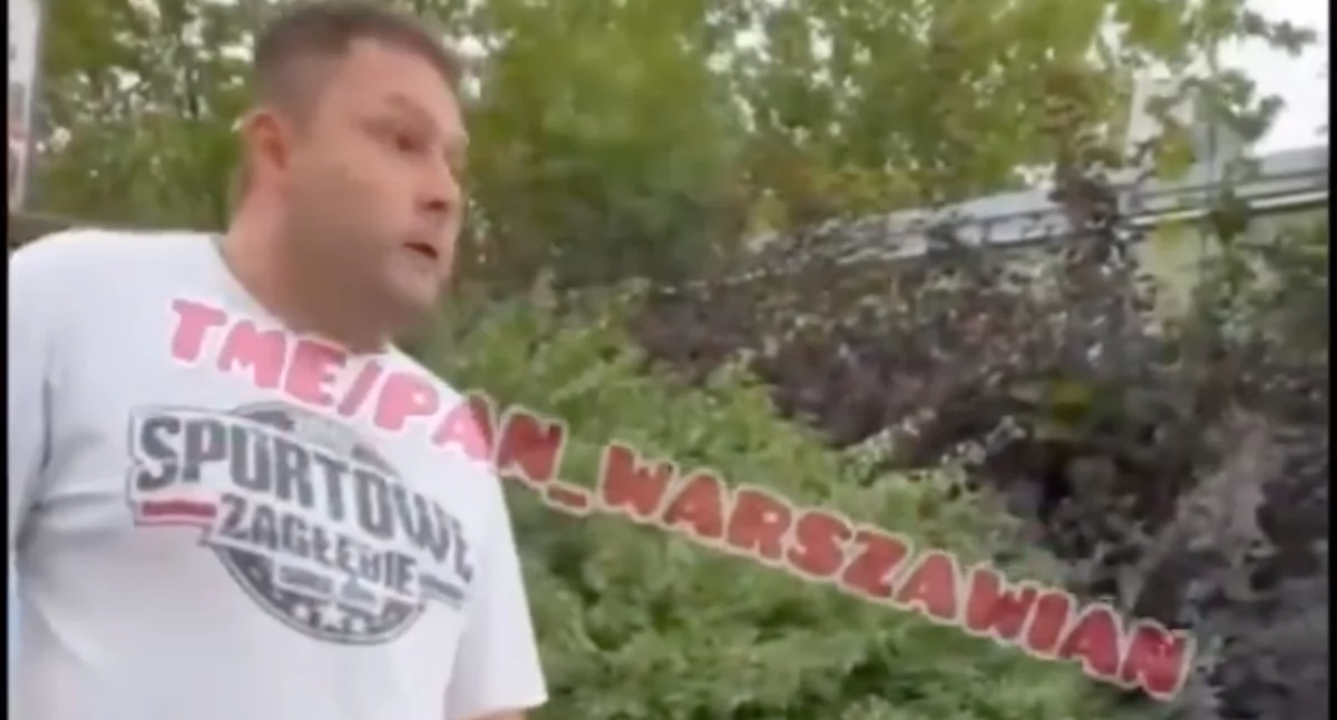 Kibol zaatakował Ukraińca w Sosnowcu. Nagranie pokazuje, jak rasista grozi dziecku 