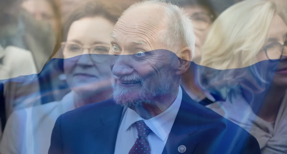 Macierewicz spotkał się z Rosjaninem, który miał wizę od PiS. Nie powiadomił o tym kontrwywiadu