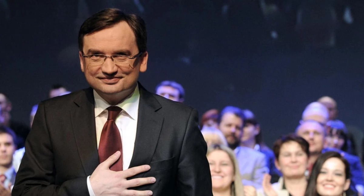 Ziobro wreszcie doczekał się kary. Ma zapłacić dwa tysiące zł za ukrywanie się przed komisją