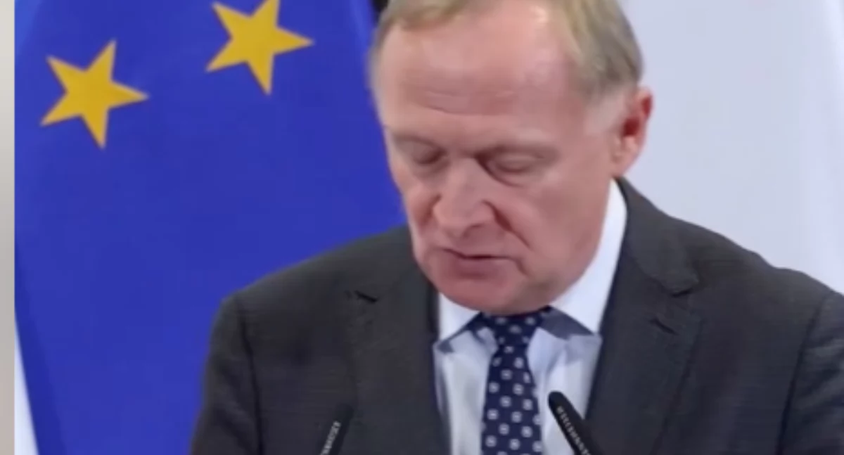 Patent Kaczyńskiego na Marsz Niepodległości. Czesław Mroczek w TVP Info: Z tyłu PiSu tylko ściana