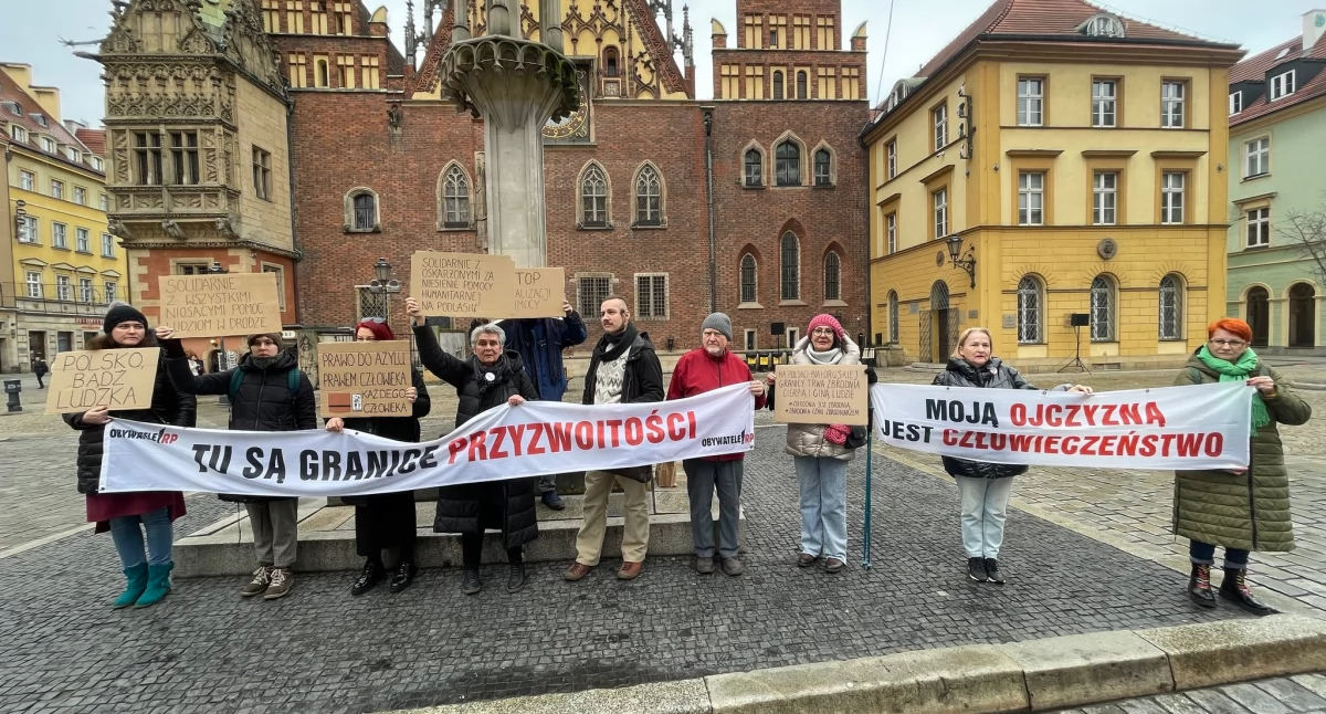 Żenujący proces wolontariuszy z Hajnówki. Oskarżeni za ratowanie życia imigrantom 