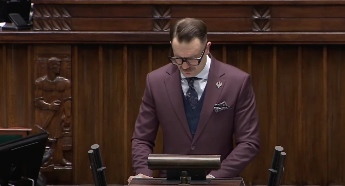 Poseł Łukasz Mejza usłyszał 11 zarzutów. Wiadomo, o co prokuratura oskarża posła PiS 