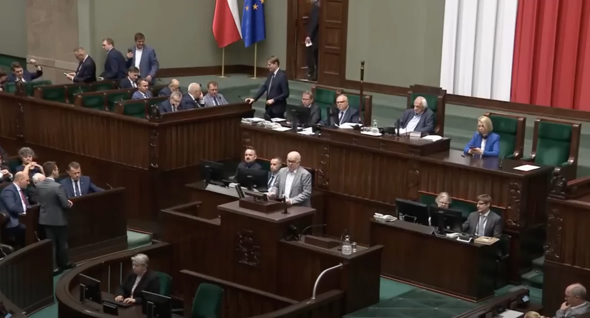 Sejm zaostrza kary dla posłów za nieobecności. Za wagary stracą wiele pieniędzy 