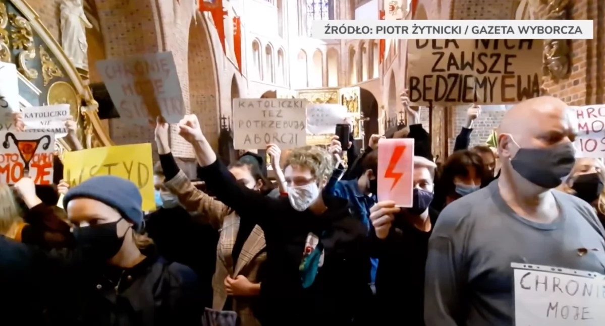 Protest w katedrze w Poznaniu. Rusza ponowny proces za Strajk Kobiet w kościele