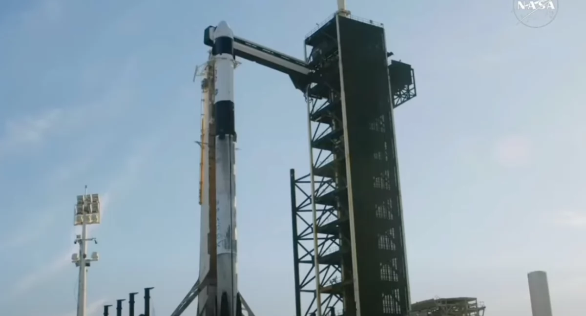 POLSA bada fragment rakiety Falcon 9 znaleziony w Krzyżkówku