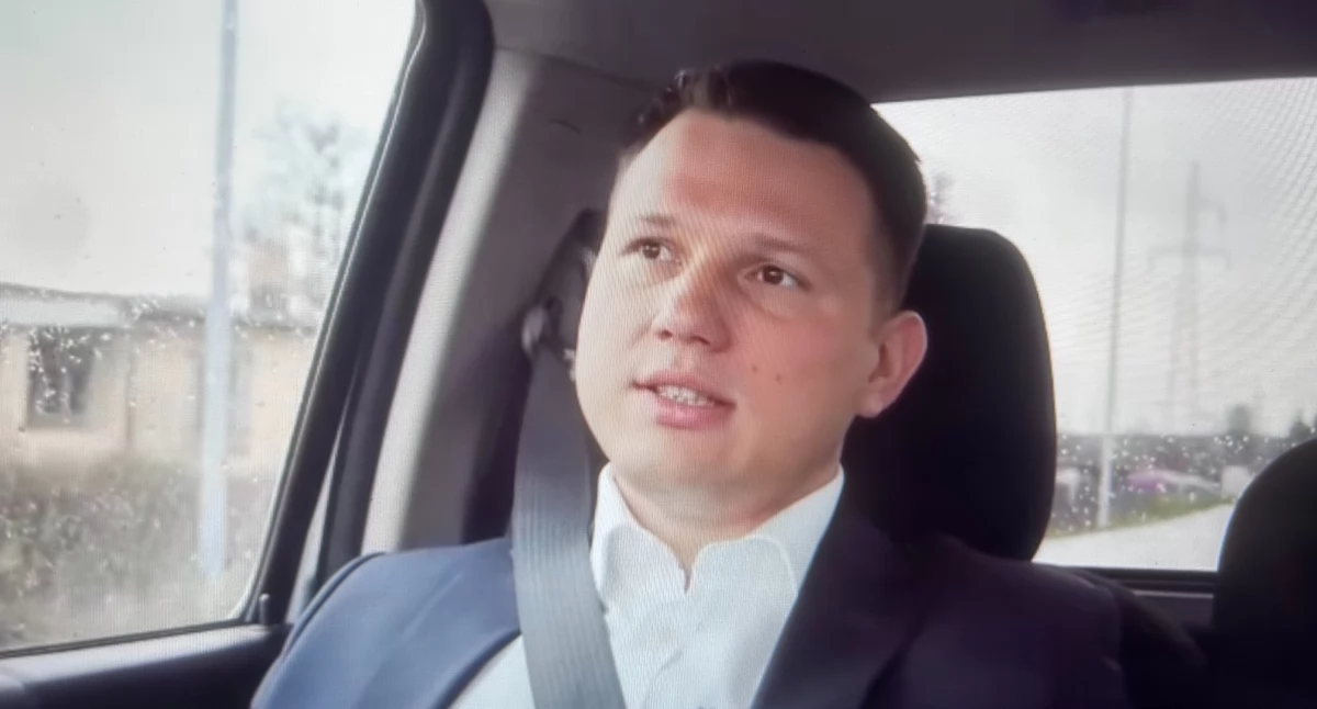 Mentzen i jego kierowca uciekają samochodem. Sekielski pokazał dowody, ale wkopał też swoją ekipę