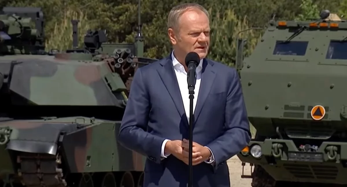 Wpłaty na PiS z państwowych spółek. Tusk: To nie jest zakazane, ale nieuczciwe