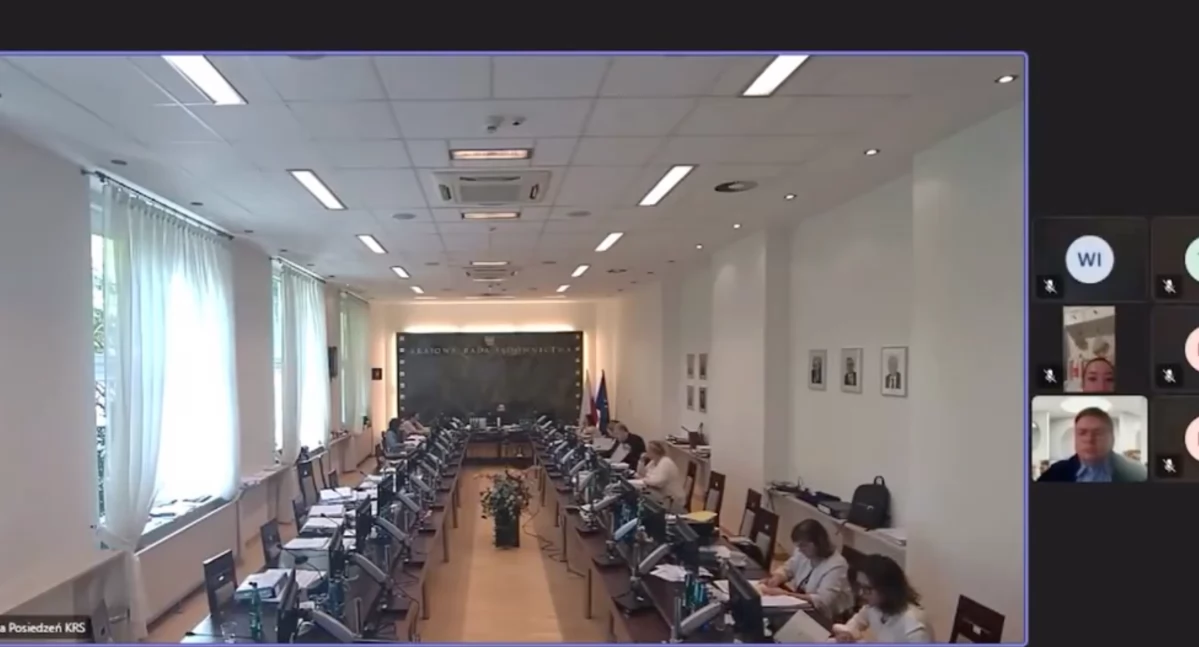 Żukowska w wannie na posiedzeniu neo-KRS - wideo. Sędzia Starosta: „To ma być poważny organ?”