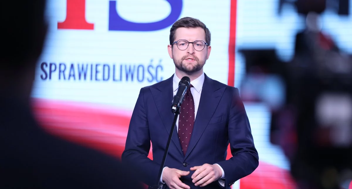 Karol Nawrocki i ustawka z 2009 roku. Szefernaker: 