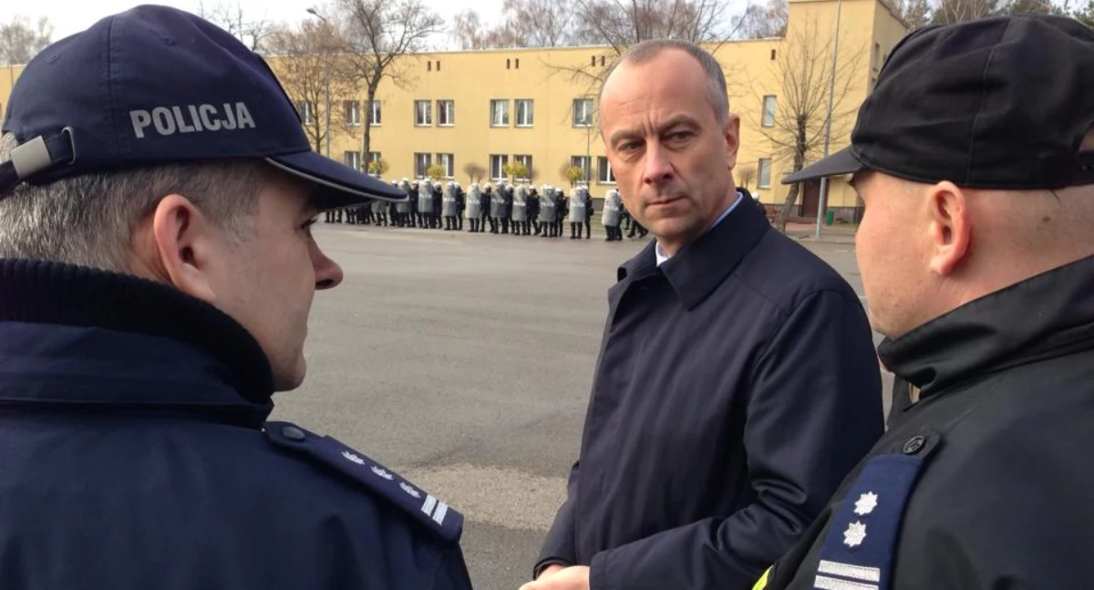 Marszałek i drogowy bandyta z PO ma liczne koneksje w Policji. Bogata kartoteka Marcina Jabłońskiego