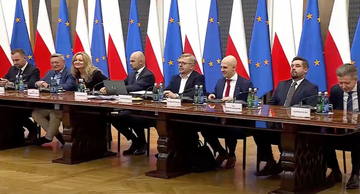 Zmiany w prawie gospodarczym. Mniej biurokracji dla firm, szybsze licytacje, cyfrowe wnioski spadkowe