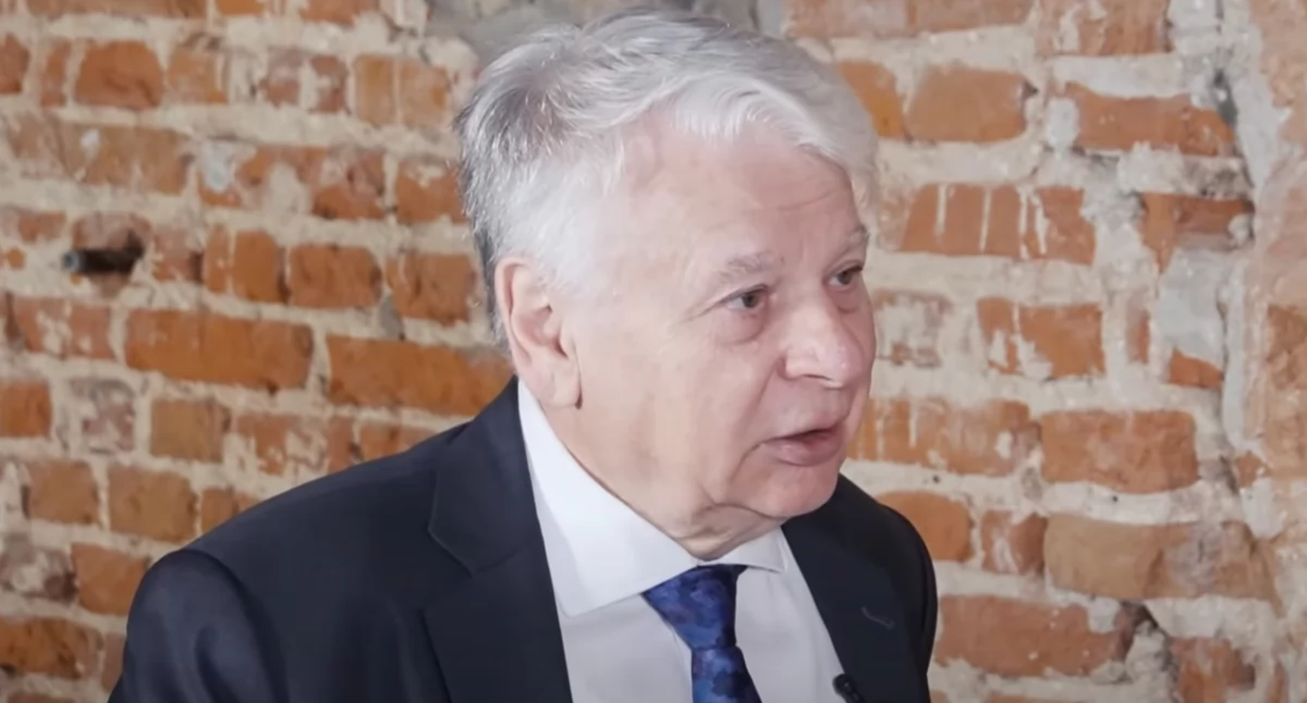 Borusewicz do prezydenta Nawrockiego: „Usuńcie bariery, one są niepotrzebne”