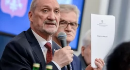 Macierewicz ugotowany! Prokurator wszczął pięć śledztw w sprawie tzw. komisji smoleńskiej