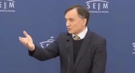 Prokurator przesłuchał Ziobrę. Jednak zeznawał i to przez długi czas 